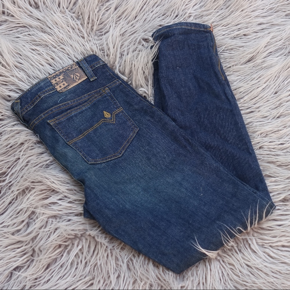 3/$30 Volcom Sound Check 11 Jeans 31